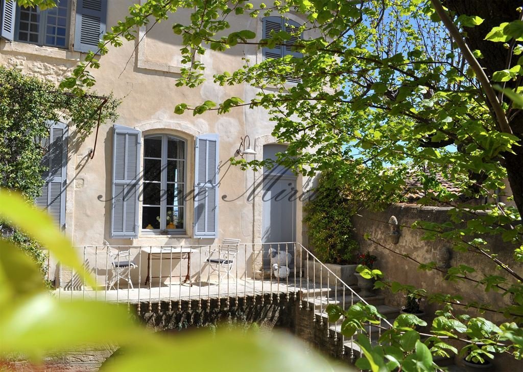 House in La Ville, L'Isle-sur-la-Sorgue, France 1 - 18610618