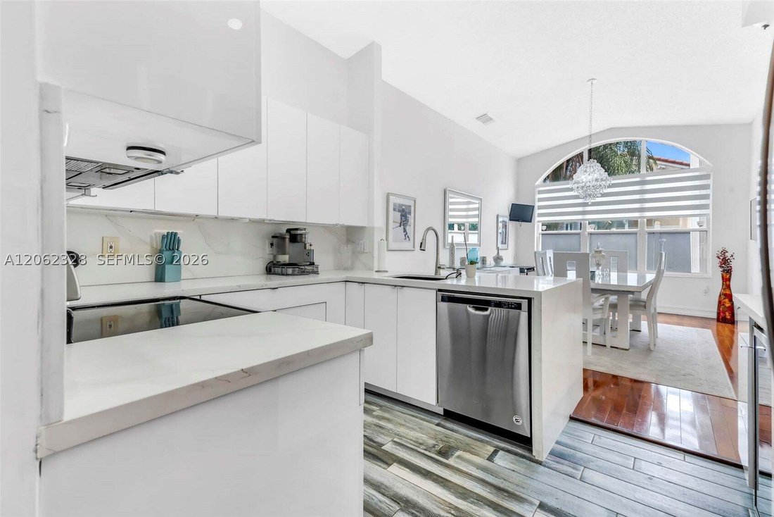 House in Miramar, Florida, United States 5 - 18609305