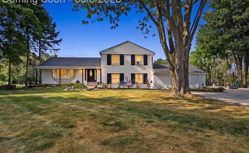 House in South Lyon, Michigan, United States 1