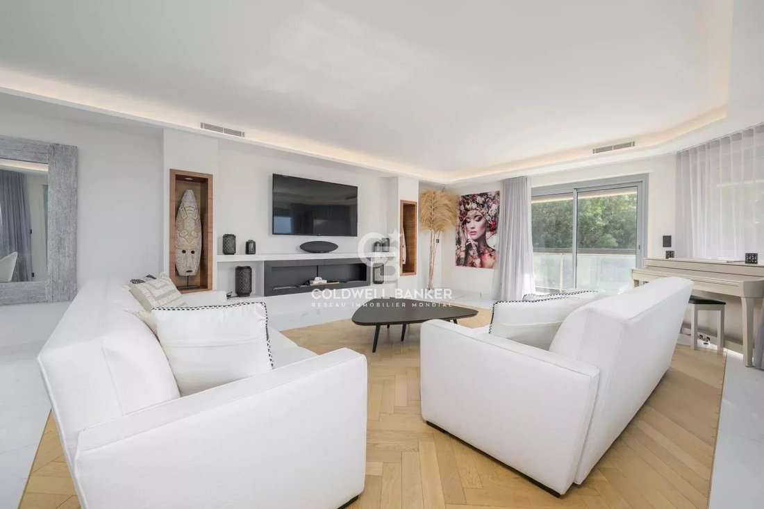 Apartment in Vieux Cannet, Le Cannet, France 2 - 18610777