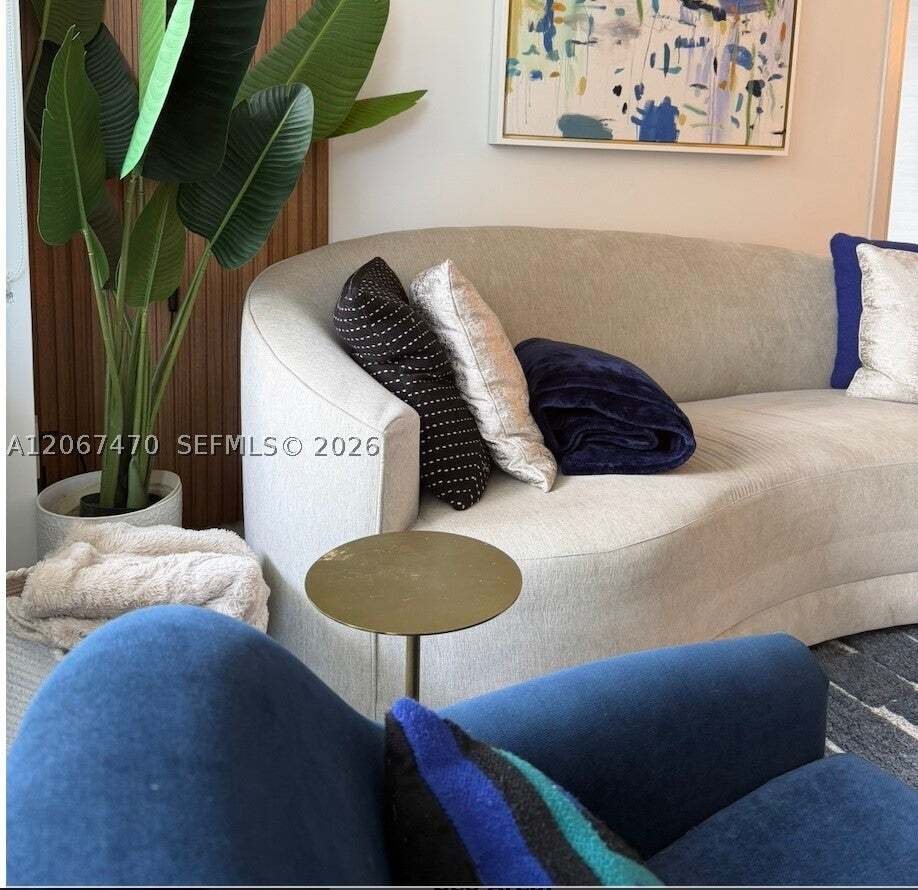 Condo in Miami, Florida, United States 5 - 18612501