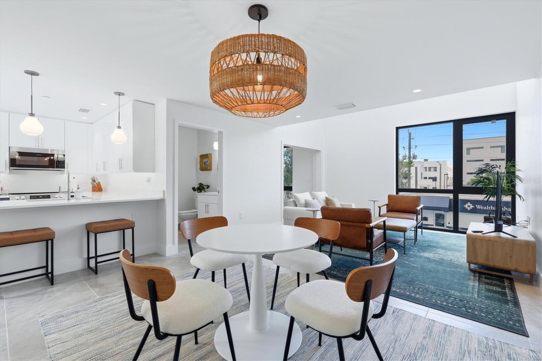 Condo in Sarasota, Florida, United States 4 - 17341061