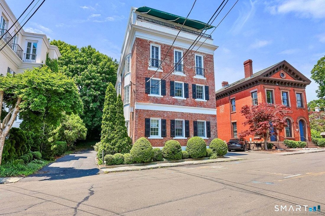Condo in Fairfield, Connecticut, United States 1 - 18609444