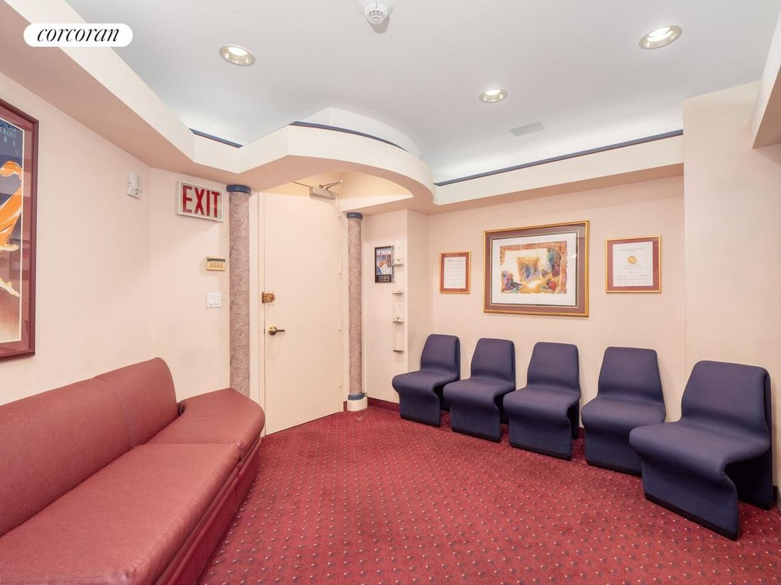 Condo in New York, New York, United States 4 - 18501213