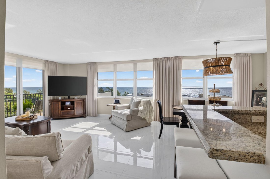 Condo in Boca Raton, Florida, United States 1 - 18609336