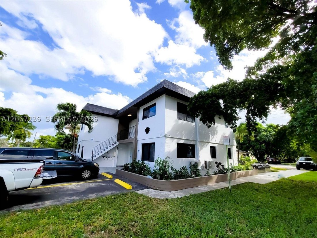Hollywood, Florida, United States 1 - 18609259