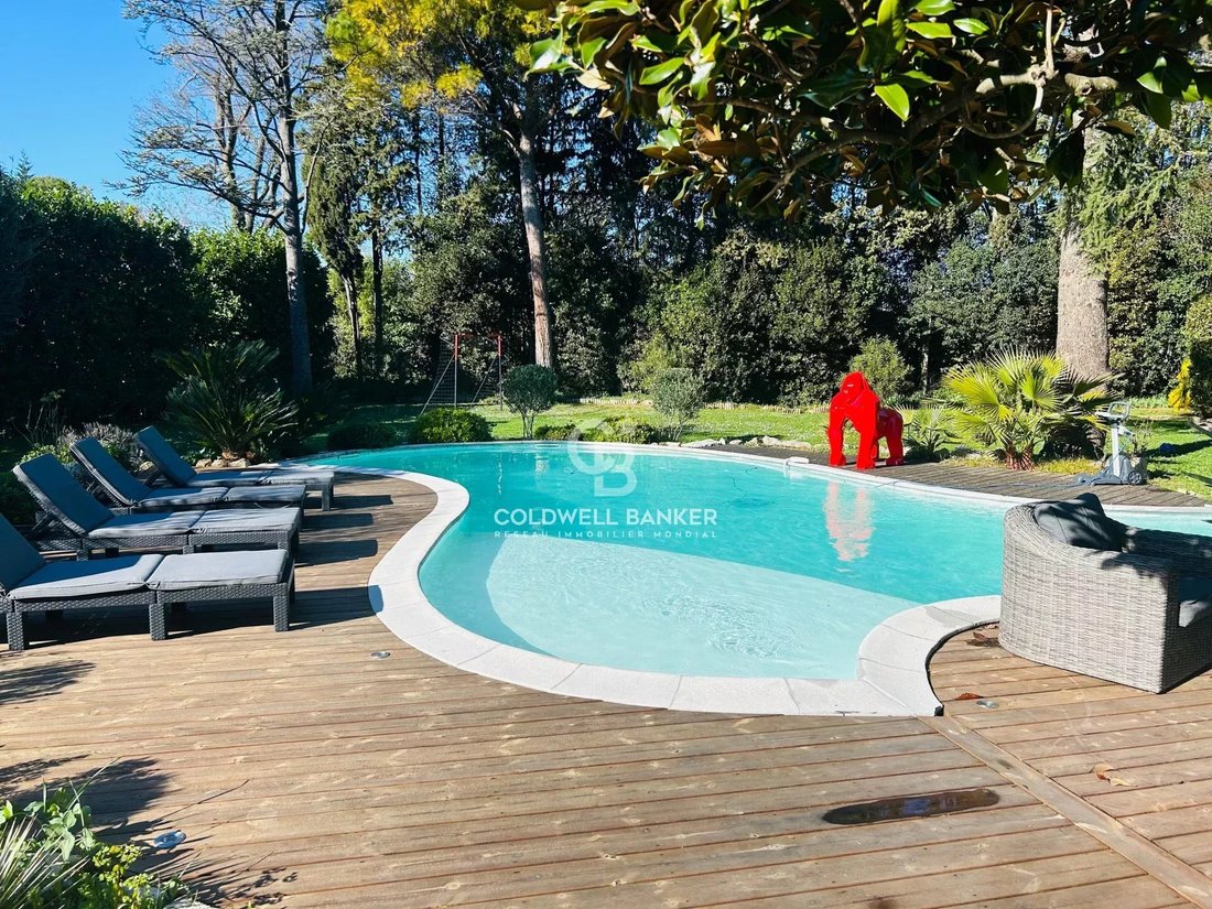 Villa in Mougins, Provence-Alpes-Côte d'Azur, France 3 - 18610867