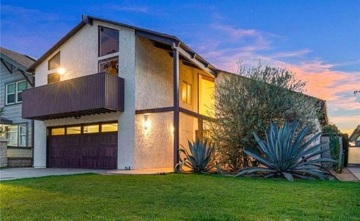 House in Signal Hill, California, United States 1