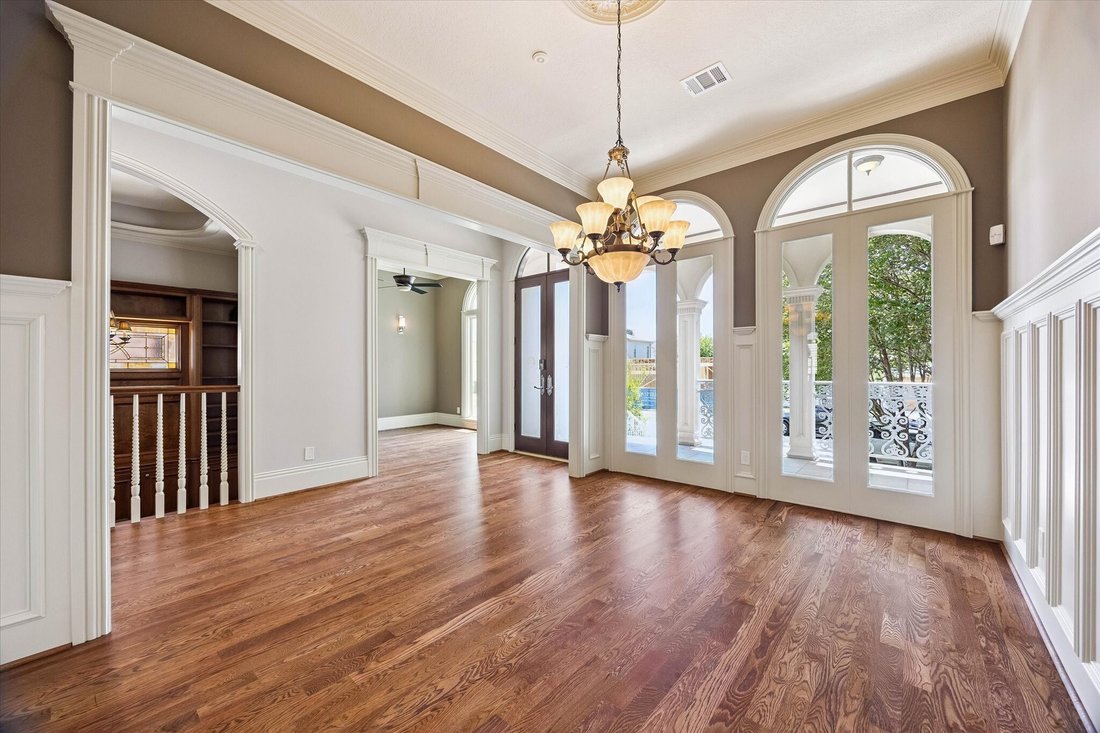 House in Houston, Texas, United States 5 - 18610398