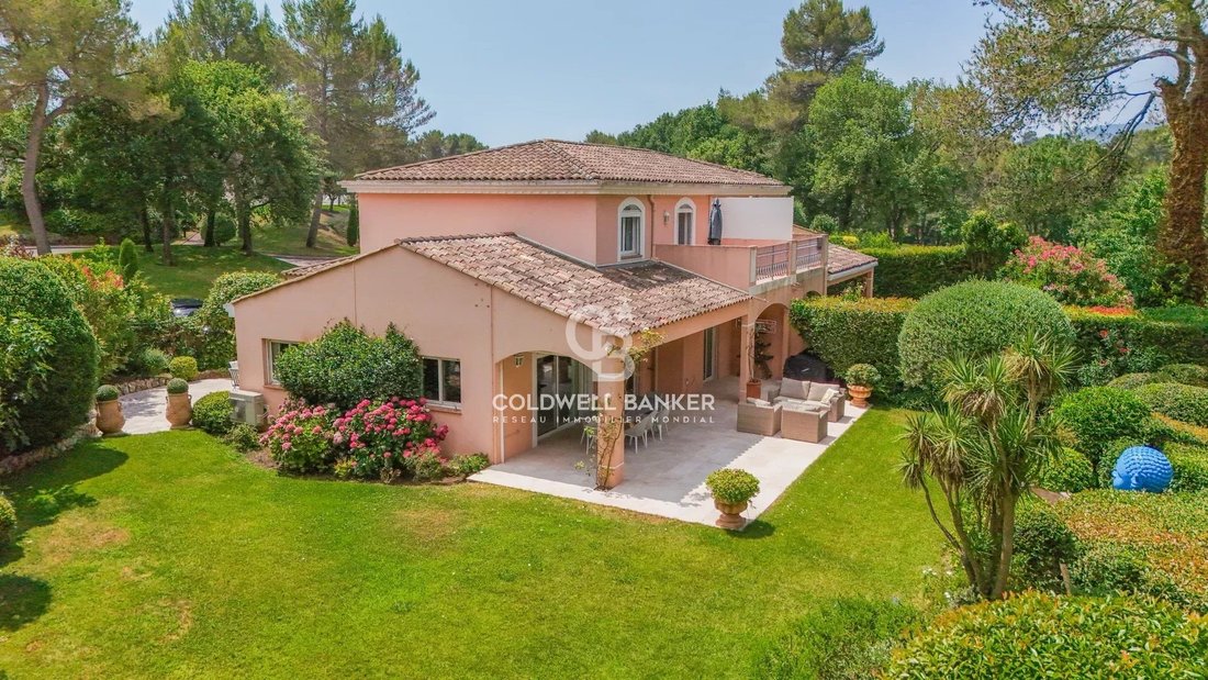 Villa in Mougins, Provence-Alpes-Côte d'Azur, France 1 - 18610829