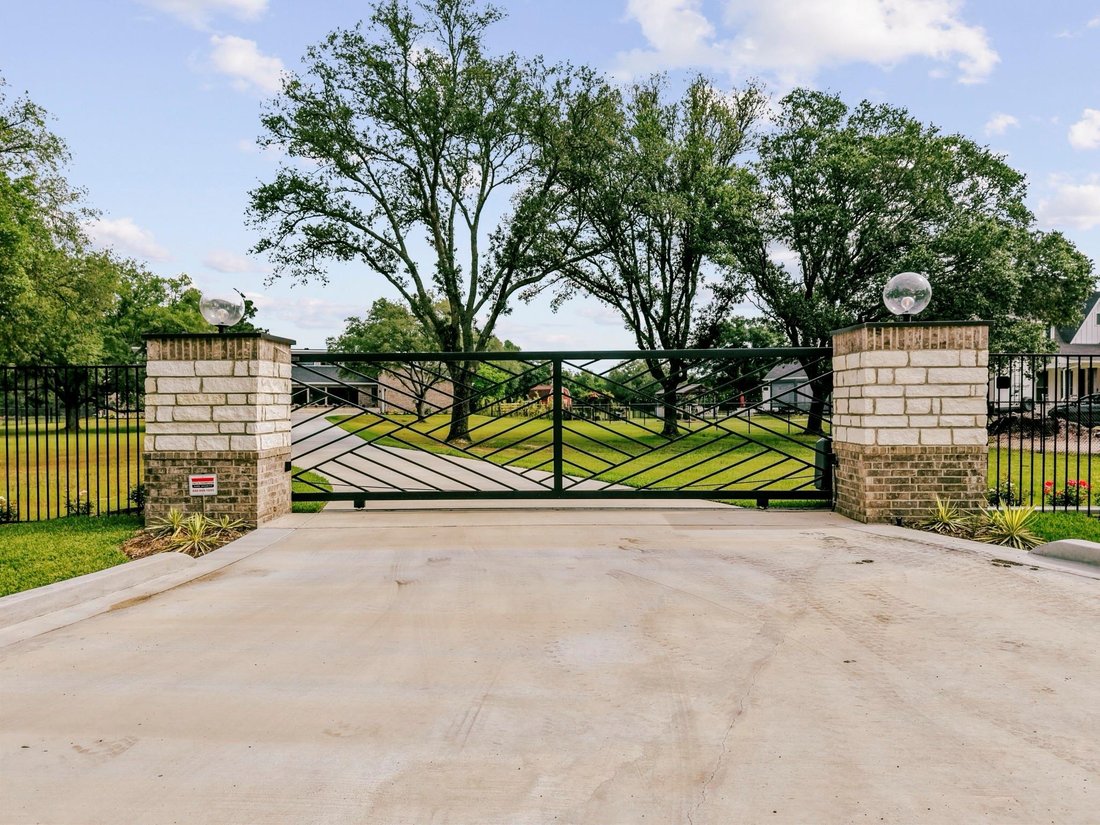 House in Manvel, Texas, United States 5 - 18355401