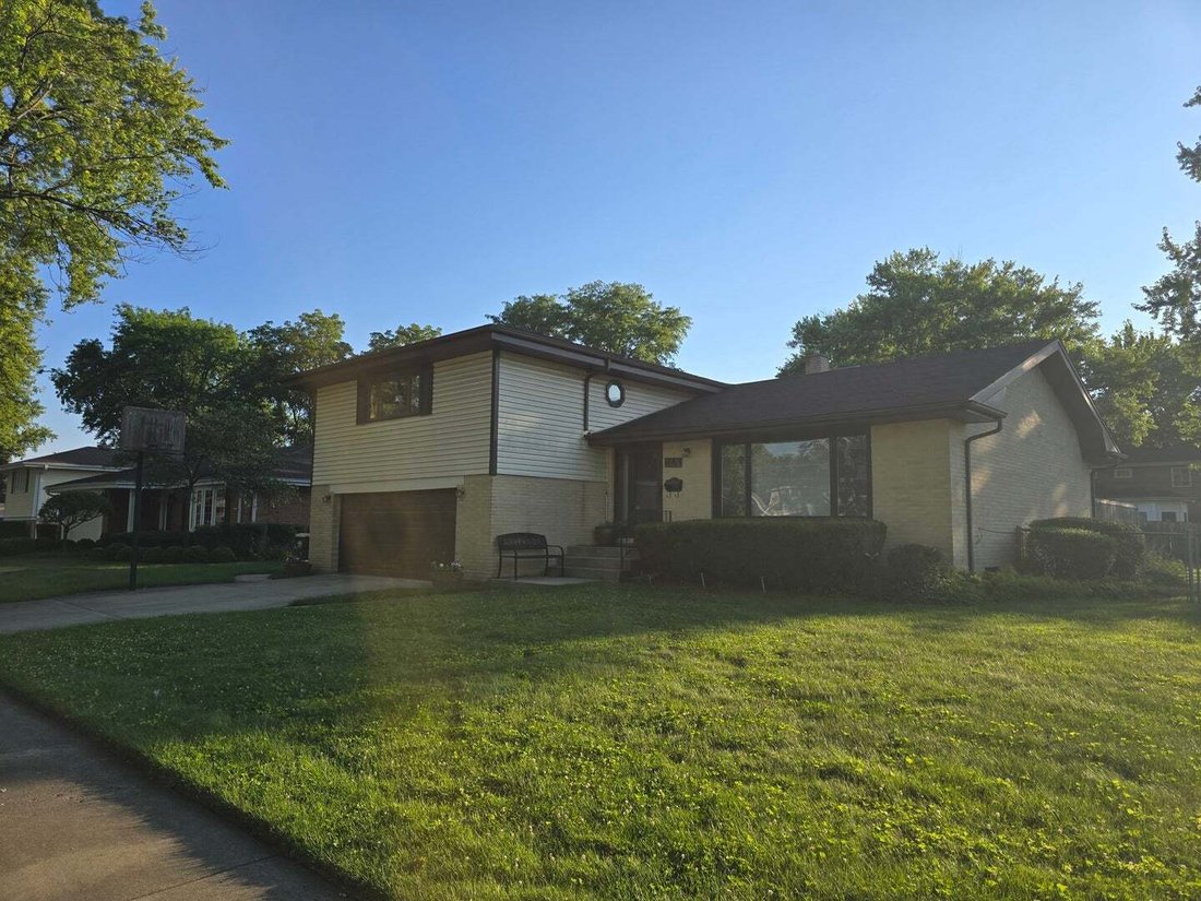 House in Prospect Heights, Illinois, United States 2 - 18612668