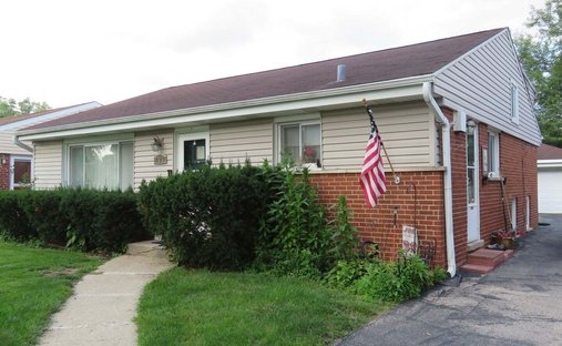 House in Elmhurst, Illinois, United States 1