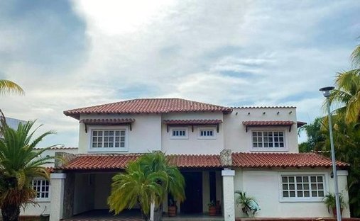 House in Lecheria, Anzoategui, Venezuela 1