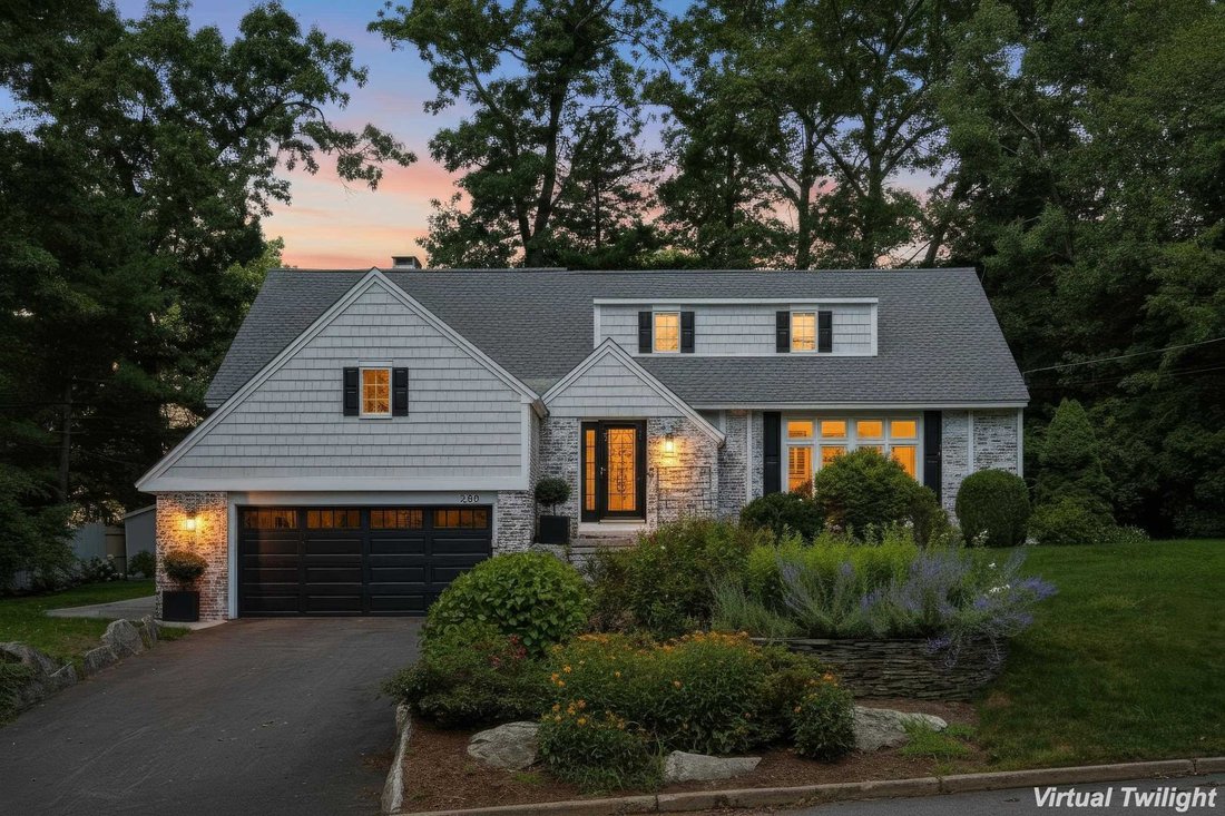 House in Manchester, New Hampshire, United States 1 - 18615528