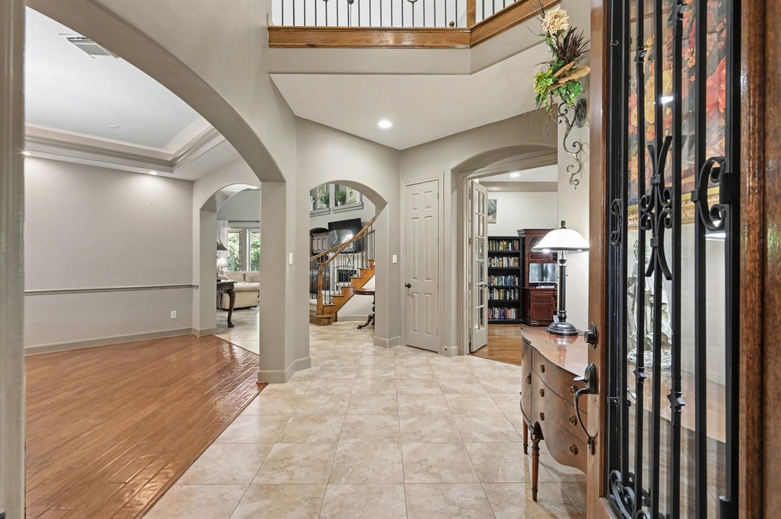 House in The Woodlands, Texas, United States 3 - 18602116