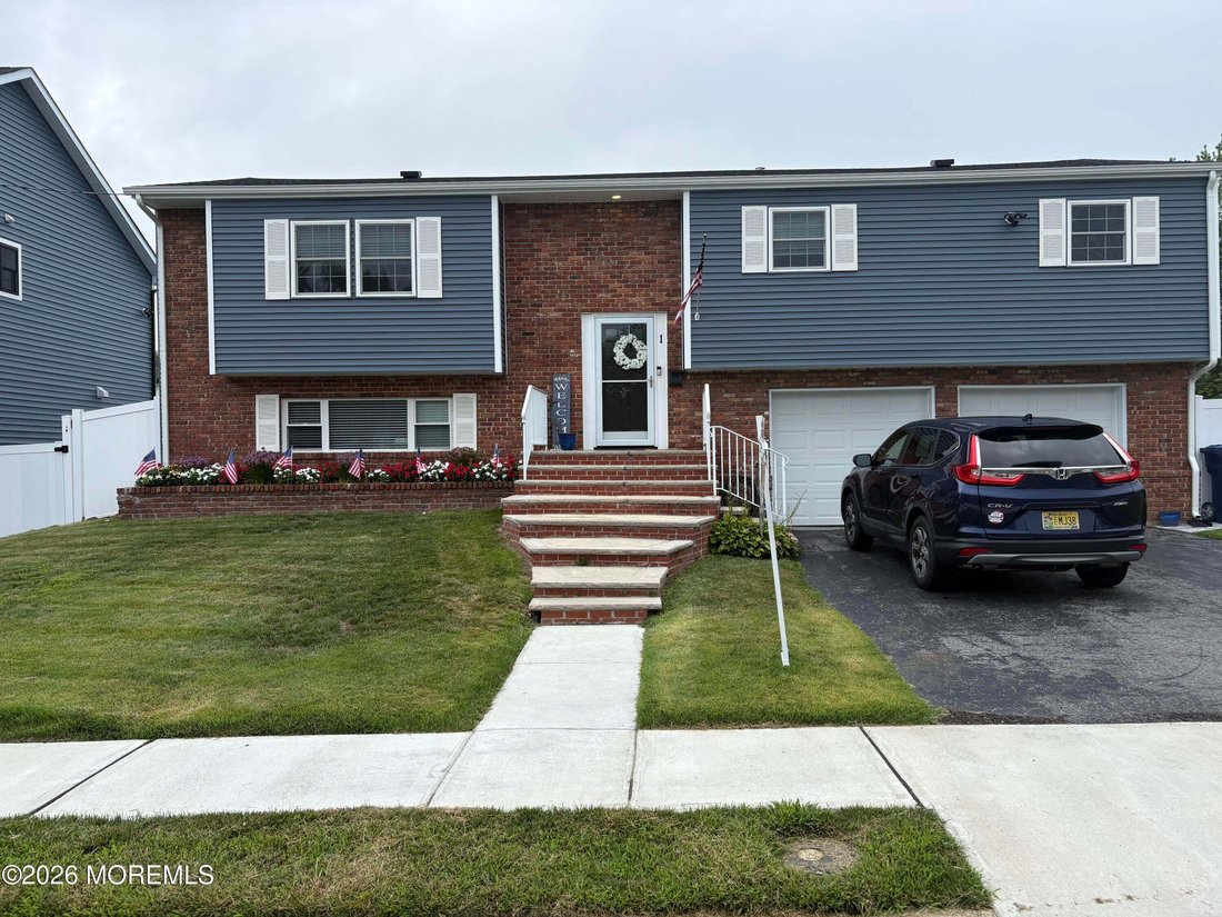 House in Neptune Township, New Jersey, United States 1 - 18615153