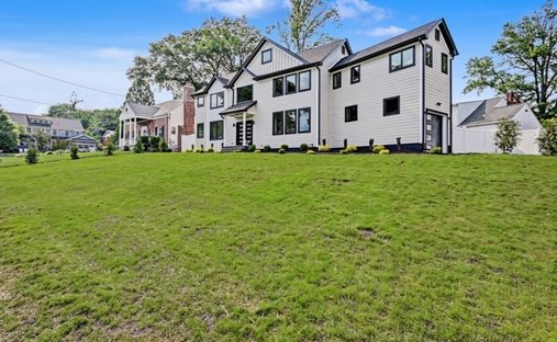 House in Cranford, New Jersey, United States 1