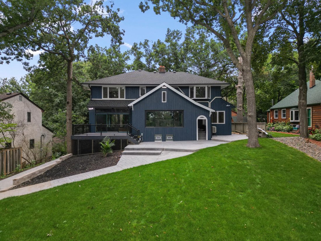House in Little Canada, Minnesota, United States 1 - 18614008