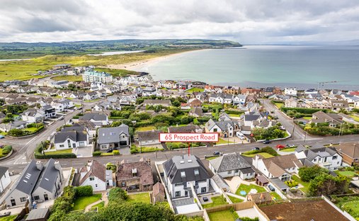 House in Portstewart, Causeway Coast and Glens District, Northern Ireland 1