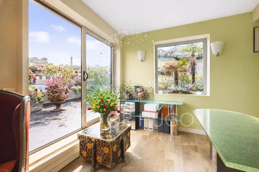 Apartment in Bois de Boulogne, Paris 16e Arrondissement, Paris 4 - 17078615