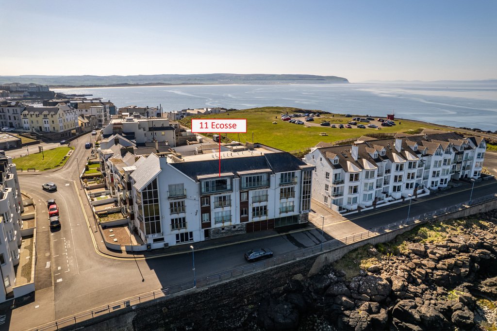Apartment in Portstewart, Causeway Coast and Glens District, Northern Ireland 2 - 18608730