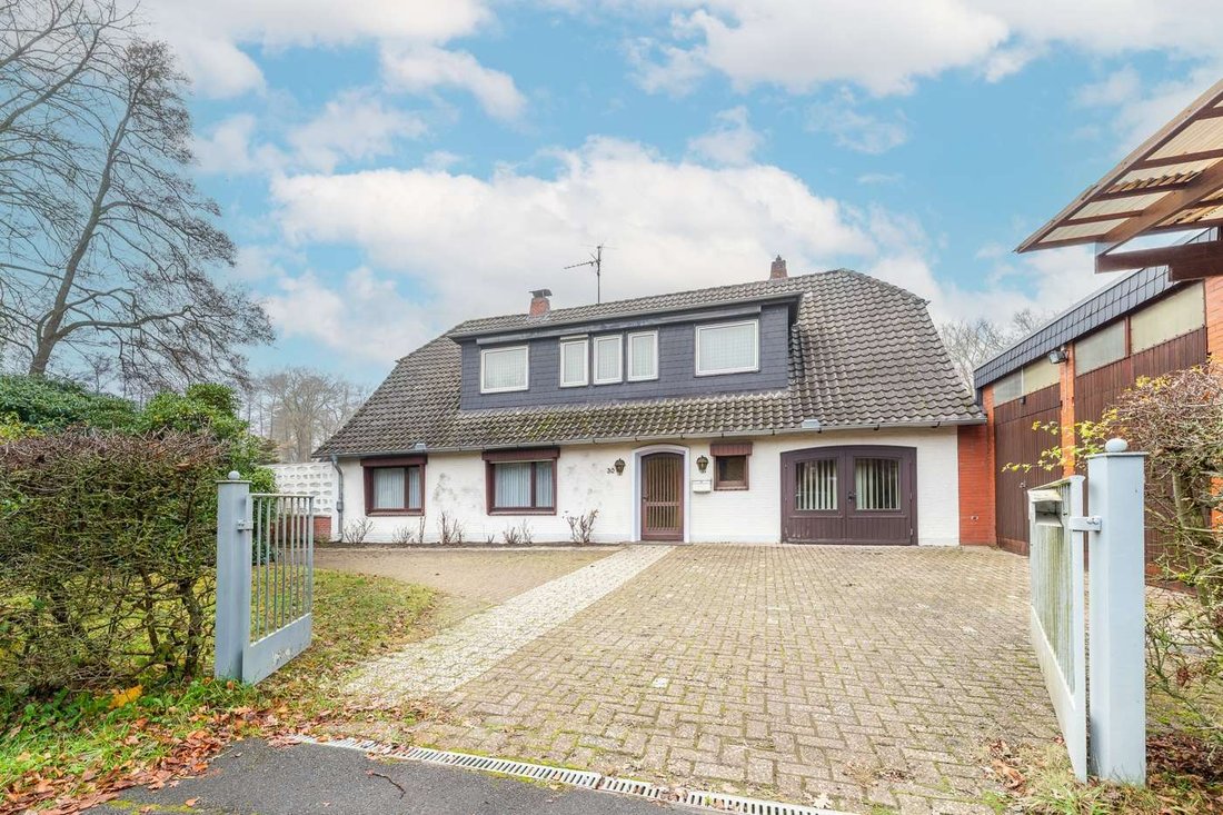 House in Oldenburg, Lower Saxony, Germany 1 - 18614772