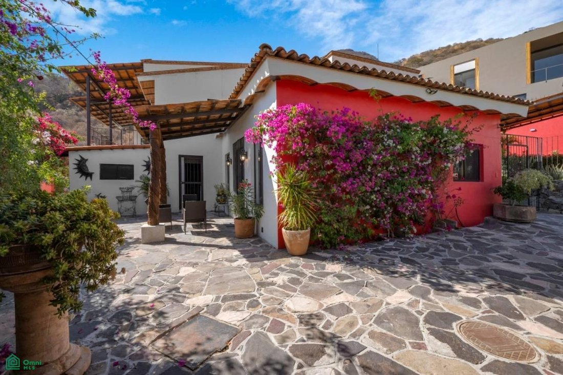 House in San Juan Cosalá, Jalisco, Mexico 2 - 17232120
