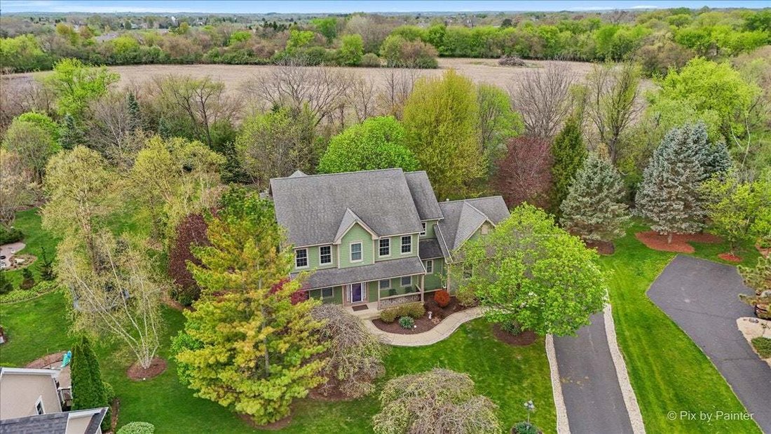 House in Village of Lakewood, Illinois, United States 2 - 18609527