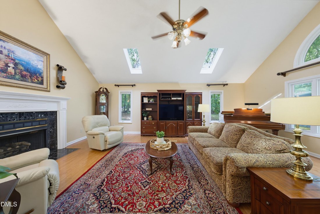 House in Apex, North Carolina, United States 3 - 18609419