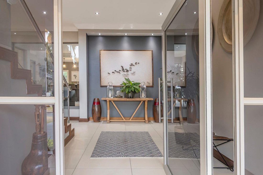House in Halfway House Estate, Gauteng, South Africa 3 - 18609768
