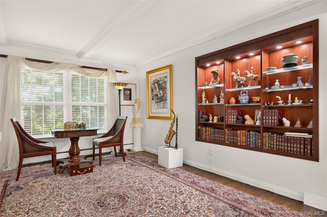 House in Smithtown, New York, United States 5 - 18608967
