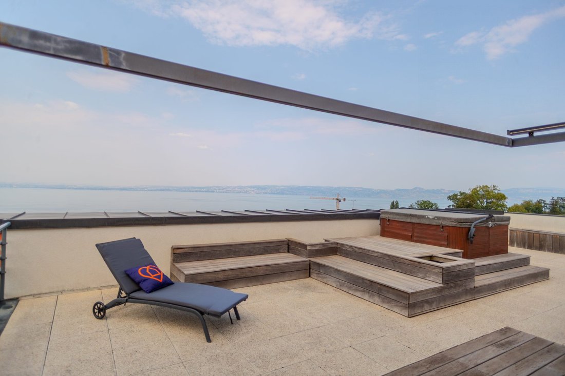 Apartment in Bord du Lac, Evian-les-Bains, France 4 - 18614943