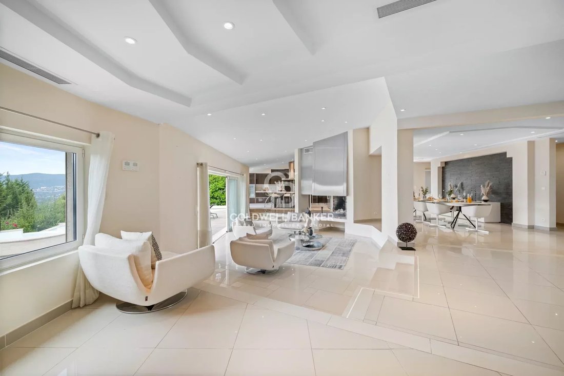 Villa in Mougins, Provence-Alpes-Côte d'Azur, France 4 - 18610757