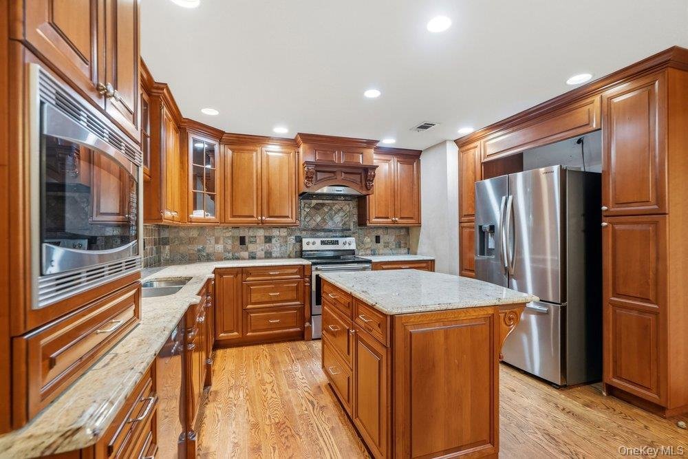 Condo in Jericho, New York, United States 3 - 18613164