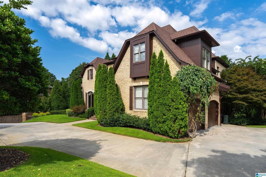 House in Hoover, Alabama, United States 3 - 18612005