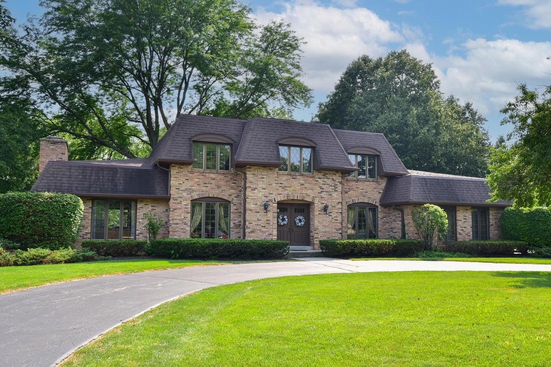 House in Brookfield, Wisconsin, United States 1 - 18615227
