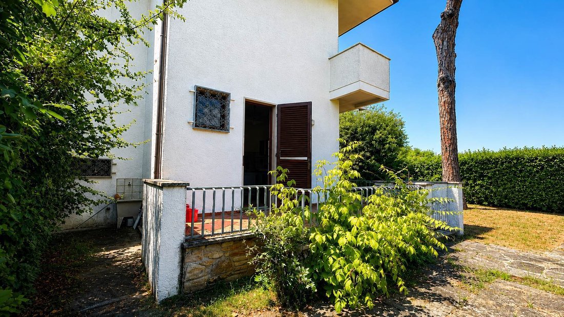 Fiumetto, Pietrasanta, Italy 3 - 18613604