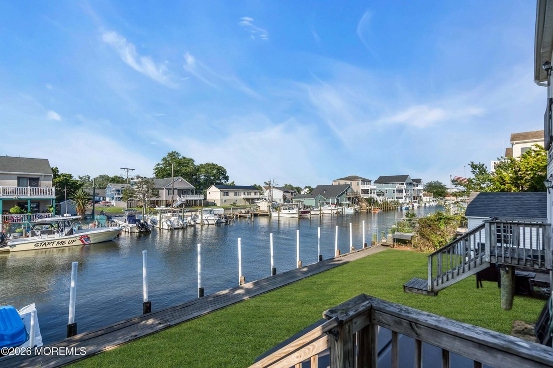 House in Ocean Township, New Jersey, United States 3 - 18611649
