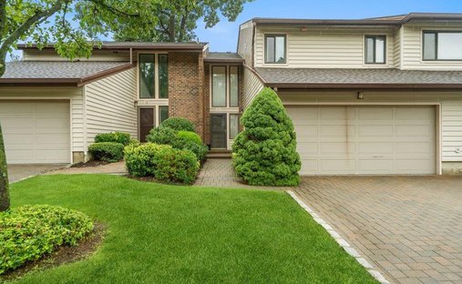 Condo in Jericho, New York, United States 1