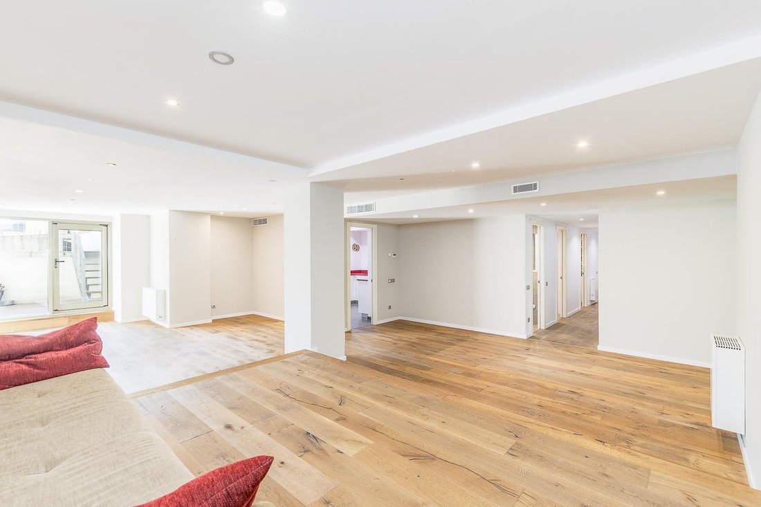 Wohnung in Ciutat Vella, Barcelona, Spanien 2 - 18609352