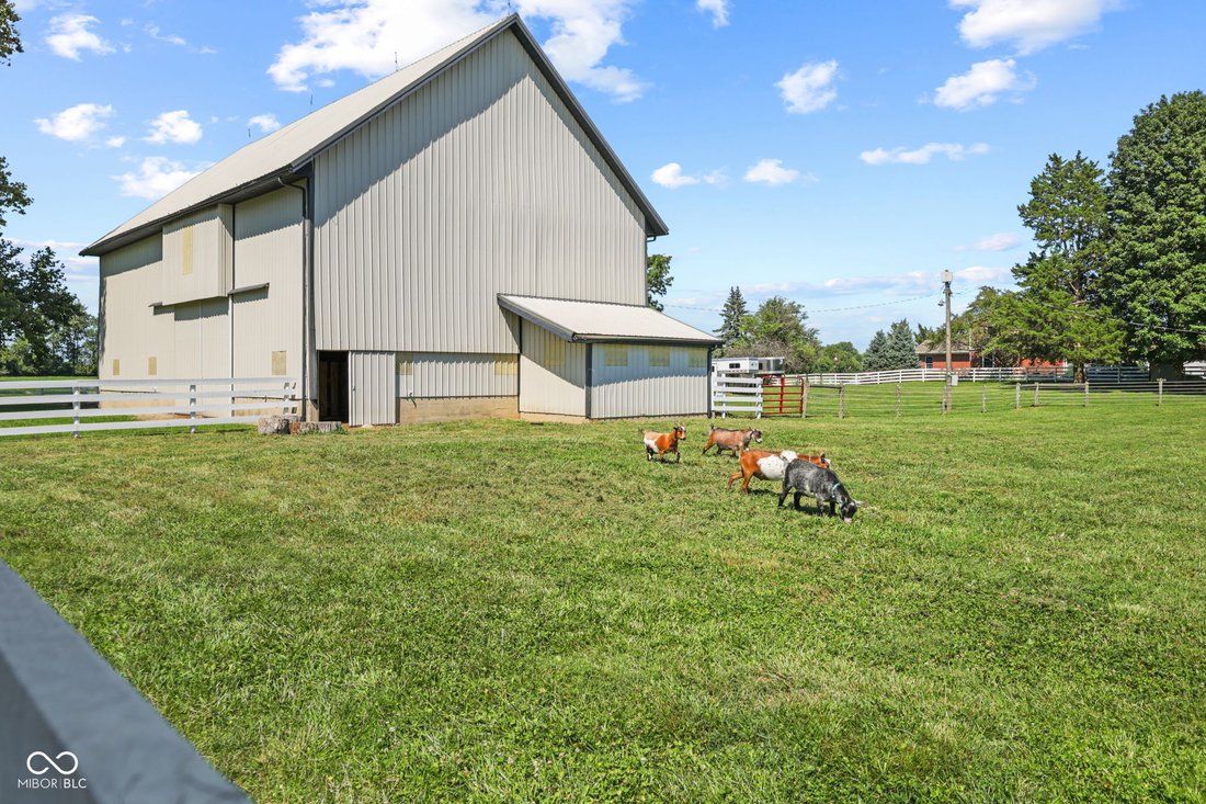 House in Fairland, Indiana, United States 4 - 18609106