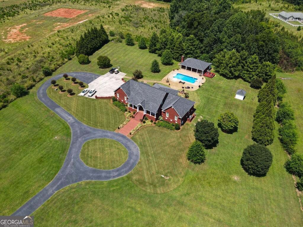 House in Barnesville, Georgia, United States 3 - 18615711