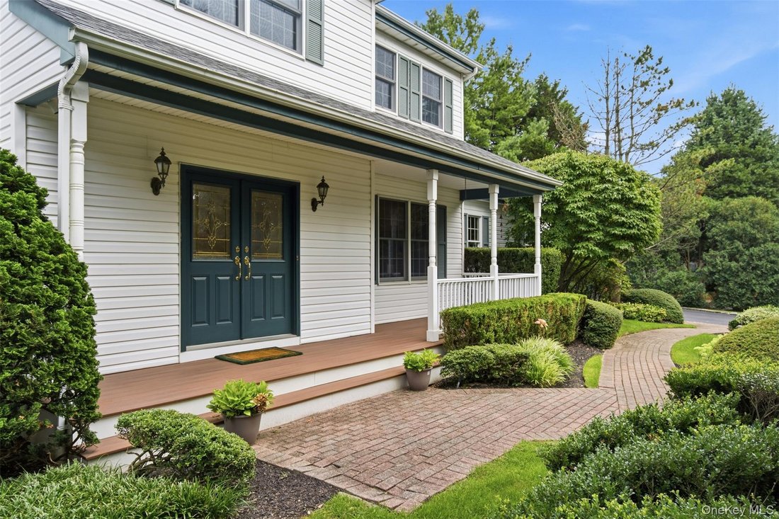 House in Huntington Station, New York, United States 4 - 18609298