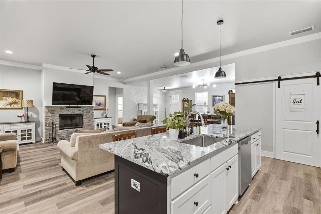 House in Weatherford, Texas, United States 5 - 18613320