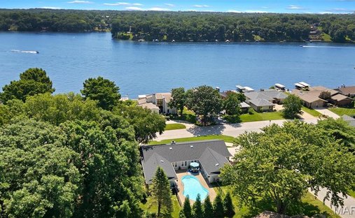 House in Lake Saint Louis, Missouri, United States 1