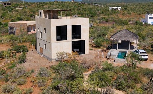 House in El Pescadero, Baja California Sur, Mexico 1