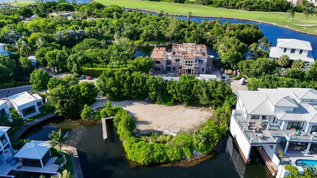Land in George Town, George Town, Cayman Islands 2 - 18613547