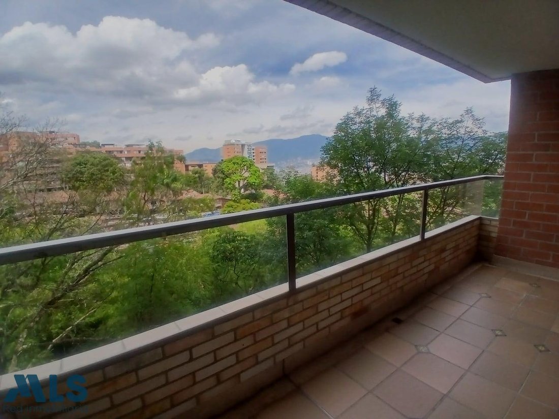 Apartment in Medellín, Antioquia, Colombia 5 - 18609822