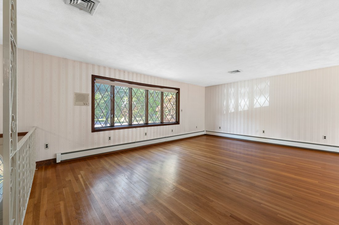House in Reading, Massachusetts, United States 5 - 18610530